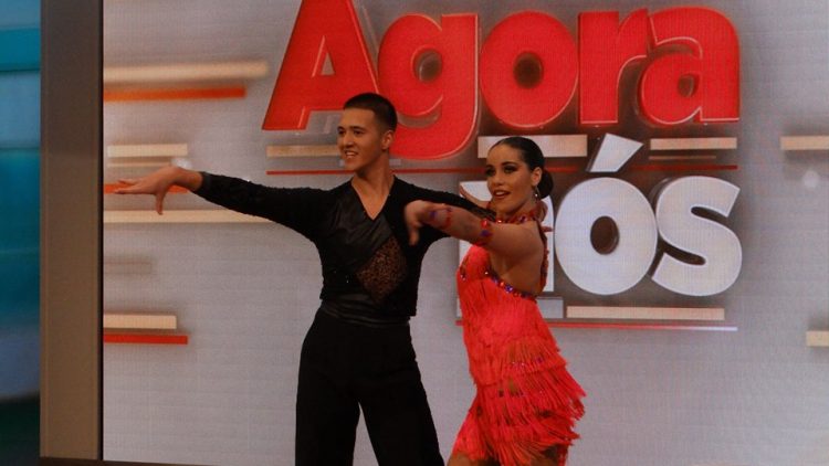 Rafaela e Nuno Duarte dançam 