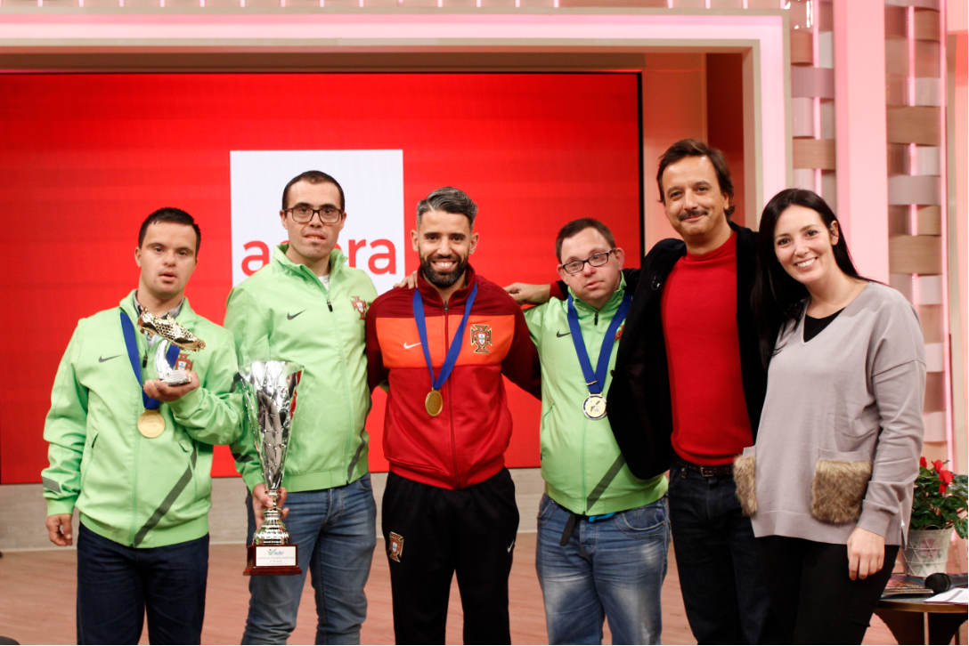 Portugal é campeão mundial de futsal pela primeira vez na história - SIC  Notícias