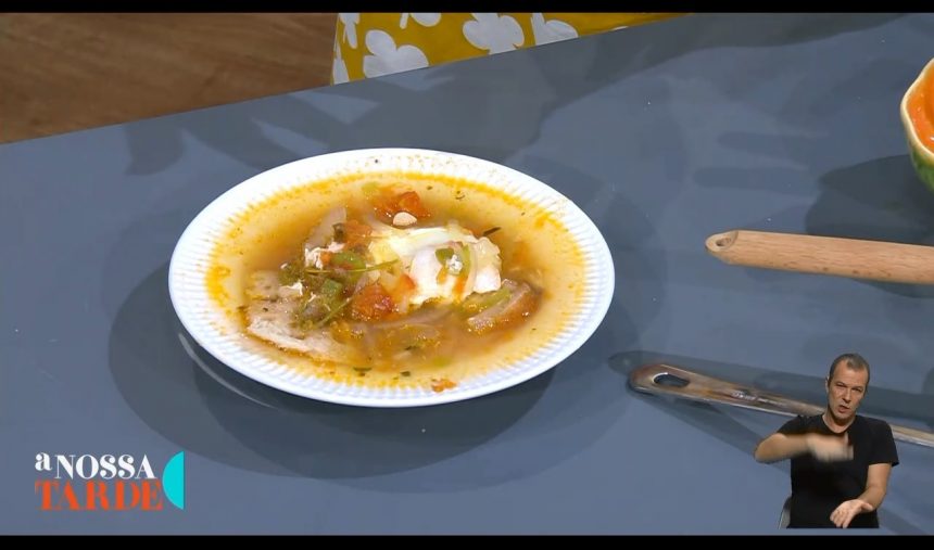 Ângela Maximiano: receita da sopa de tomate
