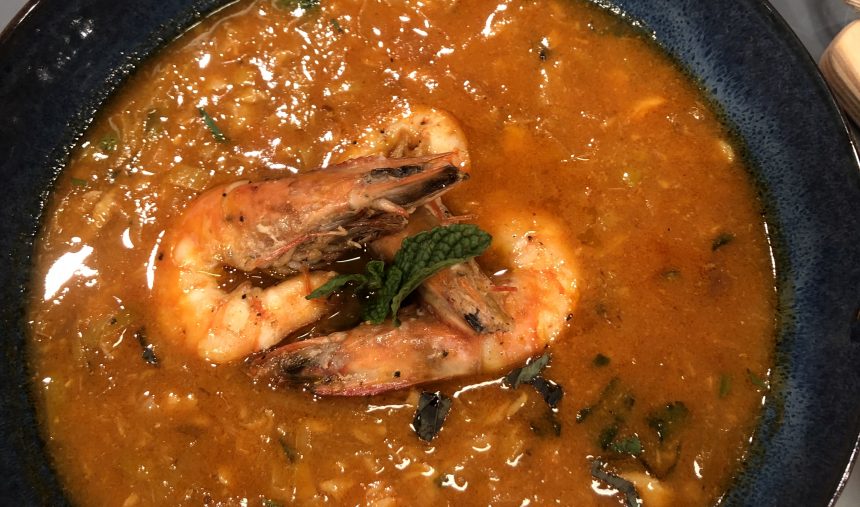 Sopa de Peixe e Camarão - chef Inga Martin