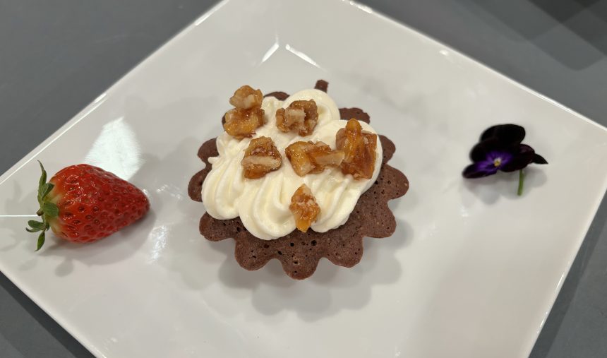 Brownie de Chocolate com Creme de Queijo - Sandra Mendes (Mimos e Aromas)