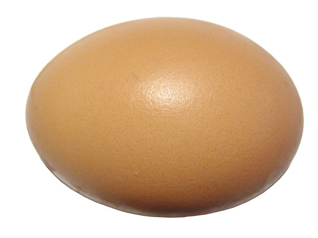 Como evitar que os ovos cozidos rachem?