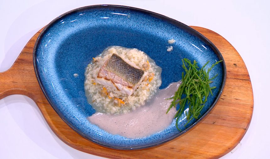 LOMBO DE ROBALO, ARROZ DE BERBIGÃO, ESPUMA DE PERCEBES E SALICÓRNIA