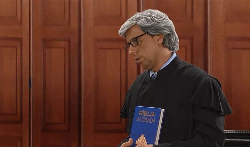 Juiz adultera Justiça