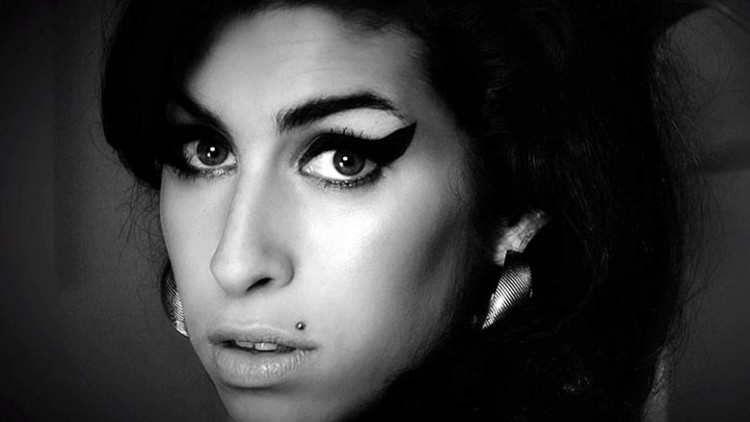 Uma semana dedicada a Amy Winehouse na Antena 3