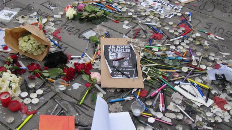 Charlie Hebdo três dias que chocaram Paris