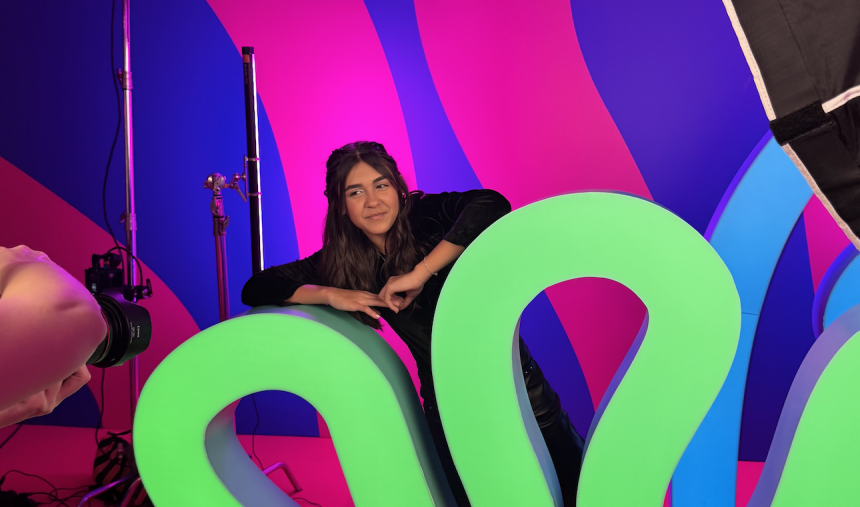 Imagem de Eurovisão Júnior 2025 - Dia 4: ensaios decisivos, brilho em palco e uma noite de festa com Itália