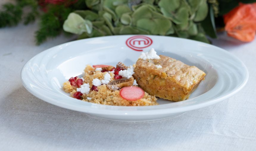 Bolo de azeite & requeijão com salada de couscous