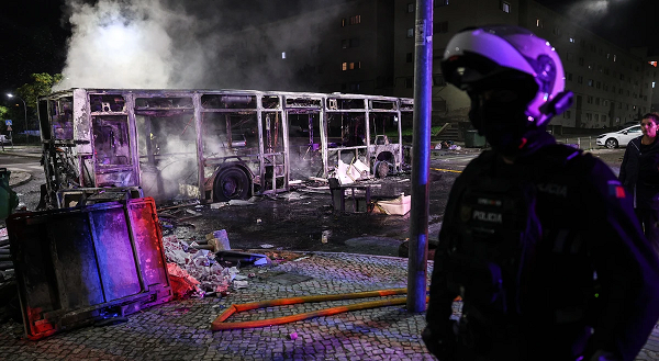 Violência propaga-se na grande Lisboa 