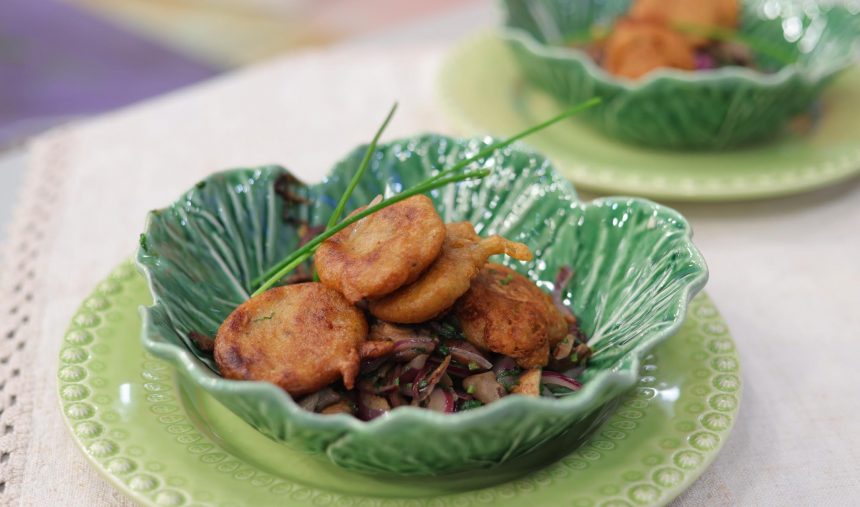 Pataniscas de castanhas e feijão branco com cebolinho - Chef Hélio Loureiro