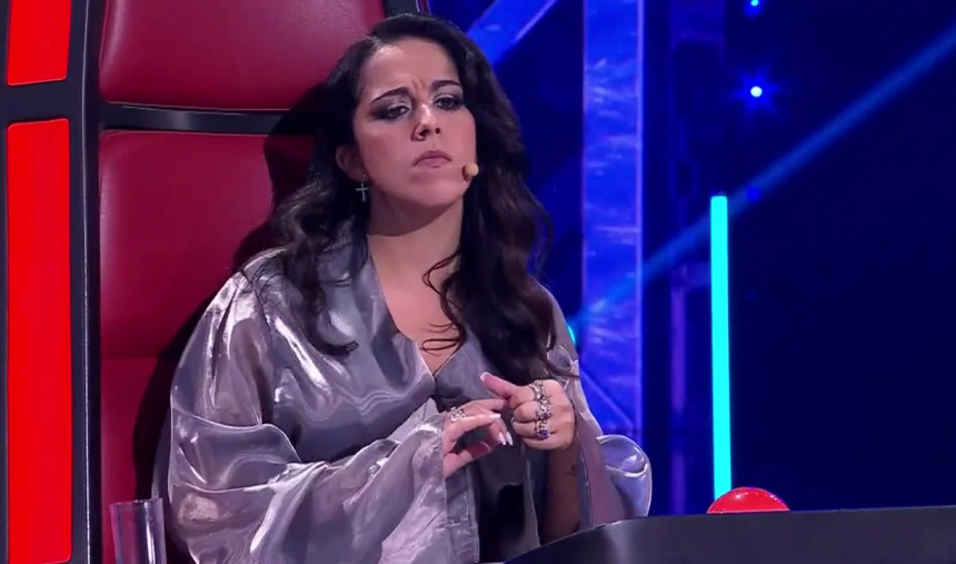 Imagem Maria Petronilho - "A Máquina" | Gala de Natal